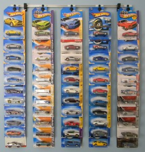 Collectible Hangers (CollHang) Diecast 